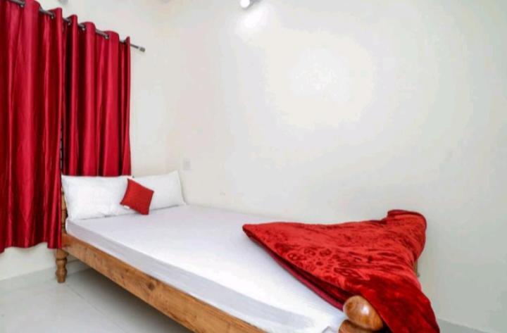 Wheel To Hills Stay Inn Service Apartments Chikmagalūr Exterior foto